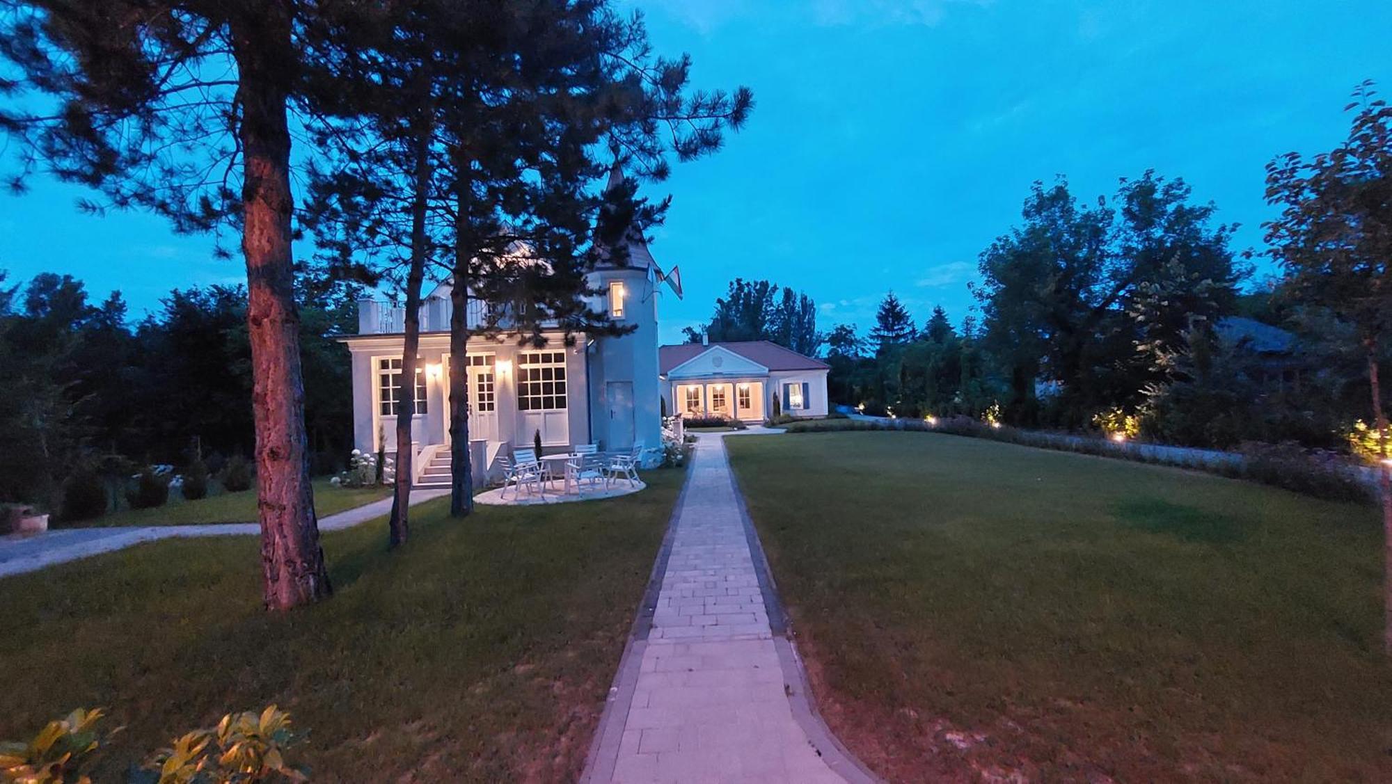 Schieszl Villa Zamárdi Екстериор снимка